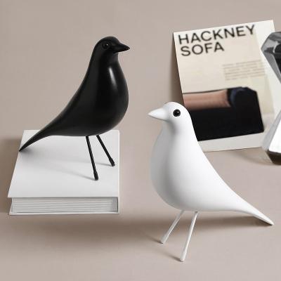 China Stylish Modern Simple Style Resin Bird Ornament for Home Decor in Multiple Colors for sale