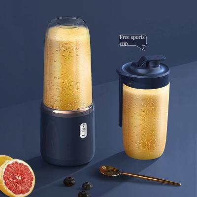 China Exprimidor portátil de USB de carga de seis cuchillas para bebidas vegetales saludables Color personalizado en venta