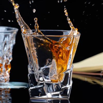 China Custom Pattern 310ml Leeuw Animal Old Fashioned Glass Shot Cup voor Bar Whiskey Glassen Te koop