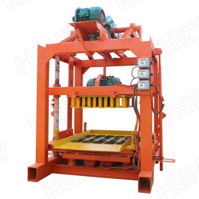 China Hotels Qtj4-40 Simple and Semi-Automatic Concrete Block Making Machine for sale