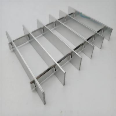 China Modern Truck Walkway Aluminum Safety Floor Grid for sale