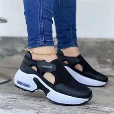 China Fashion Trend New Designer Women Flat Bottom Knit Breathable Tennis Casual Shoes Walking Style Women Shoes Platform Casual Shoes for sale