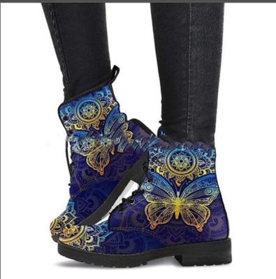 China Round Amazon Hot Sale Personality Designer Women boot Casual Flat Lace Up New Boots 2022 Printed Martin Boots for sale