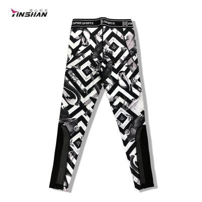 China Breathable Wearing 2021 New High Quality Stretch Sport Camouflage Yoga Pants for sale