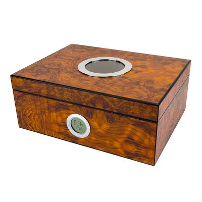 China Modern High Grade Cedar Wooden Cigar Humidor Large Capacity Space Cigar Moisturizing Box Glass Show Exquisite Cigar Box for sale