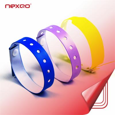 China Europe use rfid bracelet colorful old paper wristband for event for sale