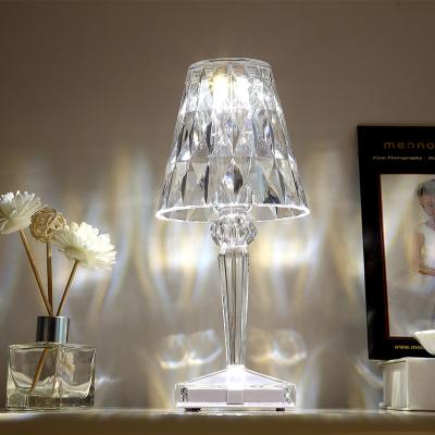 China Led Night Light Crystal Diamond Lamp Bedroom Bedside Night Light Decor Table Lamp With Battery for sale