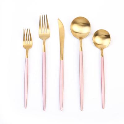 China Chunyu Luxury 304 Gold Spoon Fork Knife Viable Cutlery Set Hot Selling Stainless Steel for sale