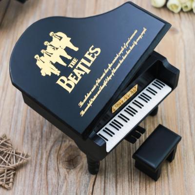 China Wholesale Funny Gift Wooden Music Toys Roll Up Piano Music Box for sale