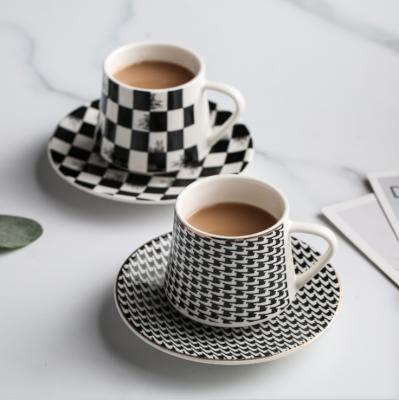 China Viable Ceramic Coffee Cup and Saucer Set Golden Nordic Edge British Fragrant Tea Afternoon Restaurant Tea Cup for sale