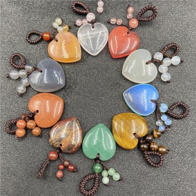 China Multicolor Heart Shaped Pendant Necklace Pendant Crystal Healing Stone Keychain Heart Woven High Quality Semi-precious Stone Love Agate for sale