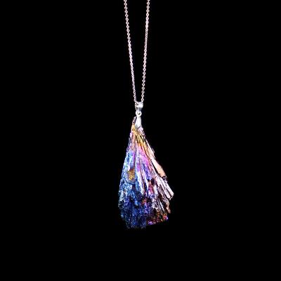 China Hot Selling High Quality Black Tourmaline Tourmaline Plating Peacock Blue Pendant Crystal Cluster Jewelry Rough Stone Send Chain for sale