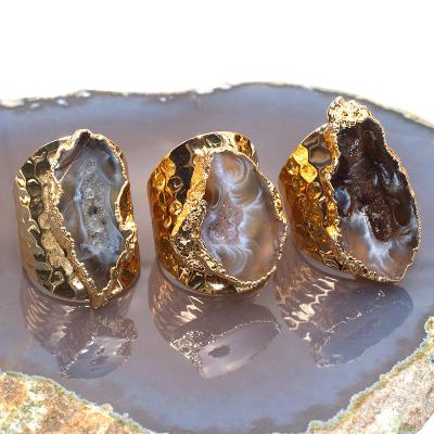 China Ring Brazil Agate Geode Gilded Eco-friendly Natural Agate Rough Stone Slice Jewelry Diy Accessories for sale