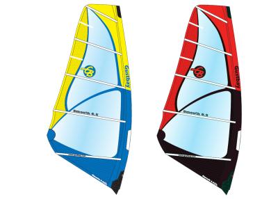 Cina Vele di Dacron Wind Surf liscia 5 stecche disegno durevole, patch tack piegato in vendita ODM in vendita