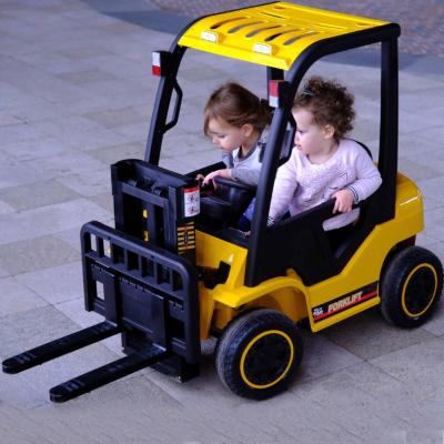 China Ride On Toy Kid Electric Car Forklift Kid Riding Electric Car Forklift Hot Sale 2 Seat Kids Electric Car for sale