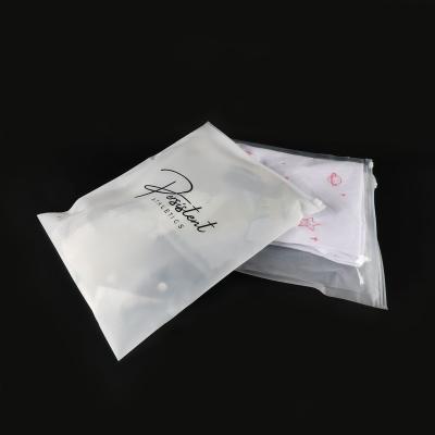 China Disposable OEM Printing Frosted Ziplock Zipper Bag For Underwear Clothing for sale