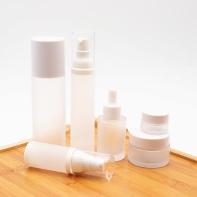 China 120ml 200ml Mist Screw Cap Empty Cosmetic Toner Fine Plastic Bottle Cosmetic Packaging for sale