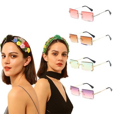 China Hot Selling Sun Glasses Dropshipping Fashion Sunglasses 2020 Women Shades Shape To Main Bands Square Frames Rimless Sunglasses for sale