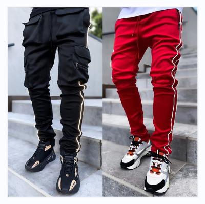 China Anti-wrinkle logo cargo pants and pants custom mens stretch reflective straight fitness Multi-pockets tube casual men's jogger pants for sale