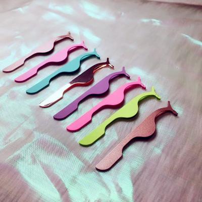 China Comfortable Handle Eye Lash Tweezers Wholesale Custom Colorful Pink Private Label Eyelash Stainless Steel Eyelash Applicator Tweezers for sale