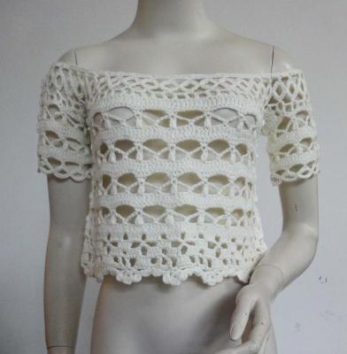 China Acrylic Off The Shoulder Cropped Hand Crochet Clothing Cropped Top for sale