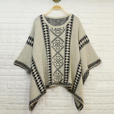 China De Azteekse vrouwen van de patroonjacquard breien ponchosjaal, de poncho's van de dameswol Te koop