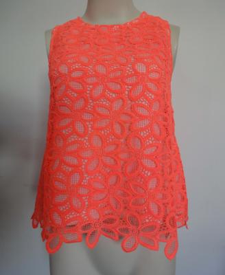 China Coral crochet flower lace sleeveless top Ladies Fashion Clothing red color for sale