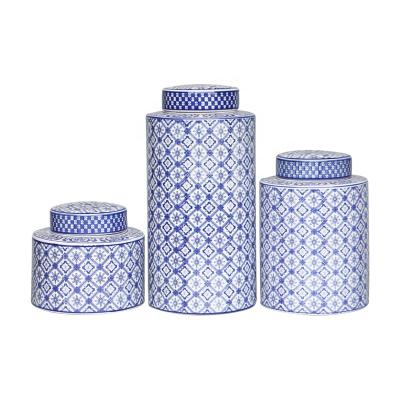 China Blue And White Ceramic Storage None Jar For Home Porch And Wine Cabinet Decoration for sale