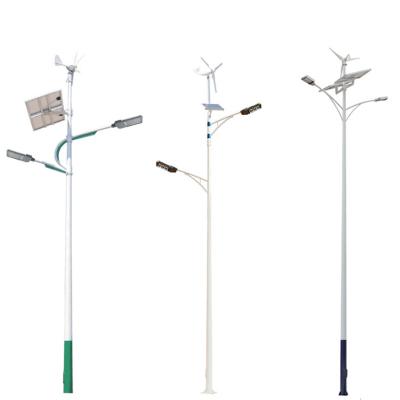 China Residential/Warehouse/Garden/Bridgelux Outdoor Chips Solar Wind Street Light with Hot Dipped Galvanized Poles for sale