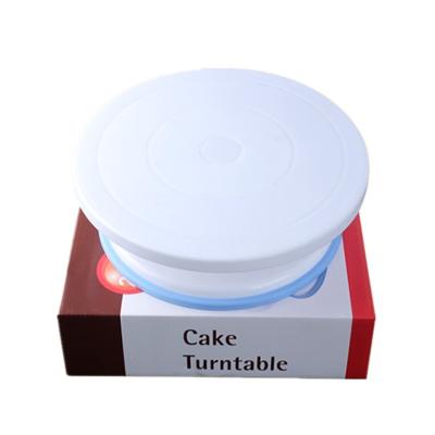 China Sustainable Supply Stocked Anti-skid Plastic Rotating Cake Decorating Turntable DIY Baking Tool Kit for sale