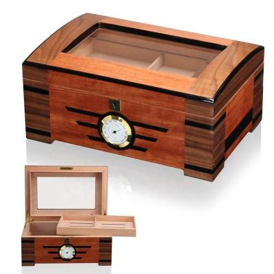 China Interesting Cigar Pipe Display Travel Backwoods Wooden Box Cigar Humidor for sale