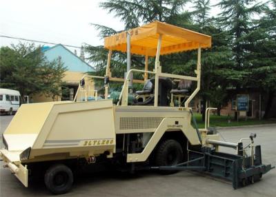 China 6m Wheel Drive Asphalt Paver Machine 2LTLZ60 With Deutz Diesel Engine CE / SGS for sale