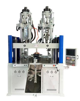 Κίνα 240ton Double Color / Material Injection Molding Machine Vertical για χειριστήριο προς πώληση