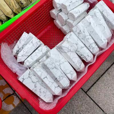 China Wholesale Europe natural howlite tower points crystal fengshui healing crafts folk stone for home decoration for sale