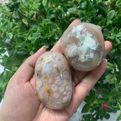 China Wholesale Natural Crystal Europe Flower Agate Palm Chakra Feng Shui Quartz Healing Stone Gifts for sale