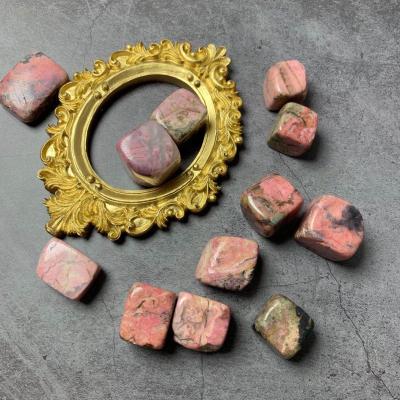 China Europe Natural Rhodonite Crystal Polished Cube Tumbles Chakra Quartz Stone Healing Decoration Gifts for sale