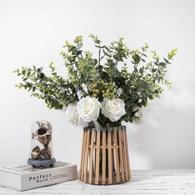 China Wedding Party Decoration Romantic Bride Dealing Holding Bouquet Rose Eucalyptus Artificial Flower Family Decoration Wedding Flower Roses for sale