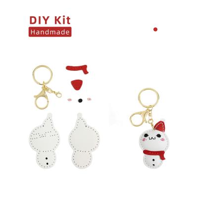 China Eco-friendly Leather Keychains DIY Kit Handmade Little Snowman Keychain Christmas Special Gift for Family and Friend, Creative Girlfriend Christmas Gift for sale