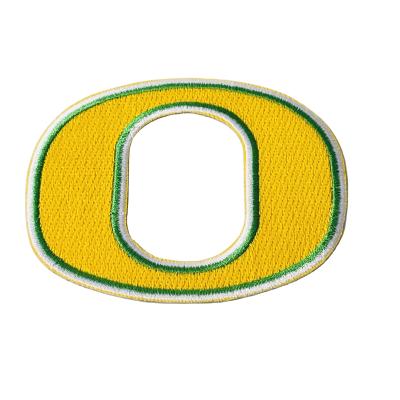 China Iron On Patches American College Vintage Embroidered Patch UO Oregon Ducks Vintage Embroidered Iron On Patch for sale