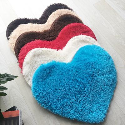 China Wholesale Washable Chinese Fluffy Rug Heart Carpet Deal Plush Blanket for sale