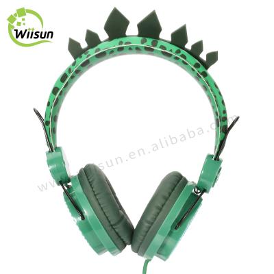 China Cute Green Headband Dinosaur Wired Headphones Kids Headphones Wired Earbuds For Kids Boys Gifts for sale