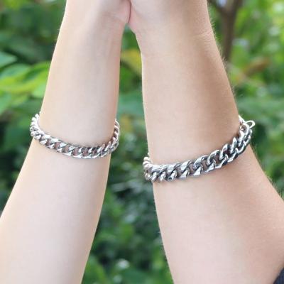 China Hot Selling High Quality Environmentally Friendly 2022 Birthday Gift Metal Chain Bracelet Stainless Steel Couple Bracelet for sale