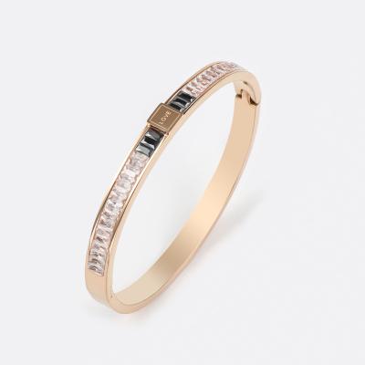 China Romantic Wholesale Luxury Rose Gold Plated 6mm Width Diamond Bracelet For Women for sale