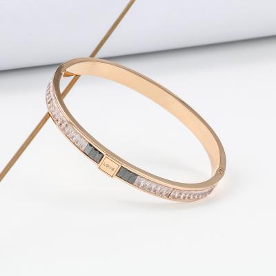 China Wholesale Custom Tasty Romantic Jewelry Diamond Bangle Bracelet for sale