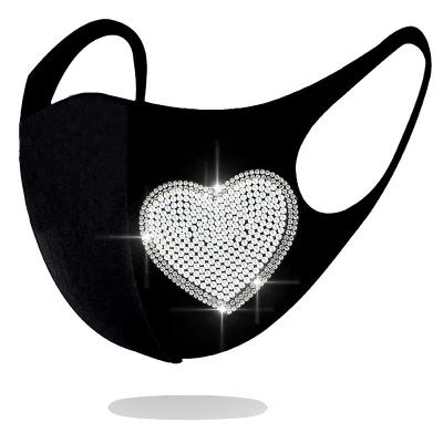 China Causal pedreria cubrebocas sparkle Faux Pearl Heart Decor Washable Reusable Fashion Crystal Face Mask for sale