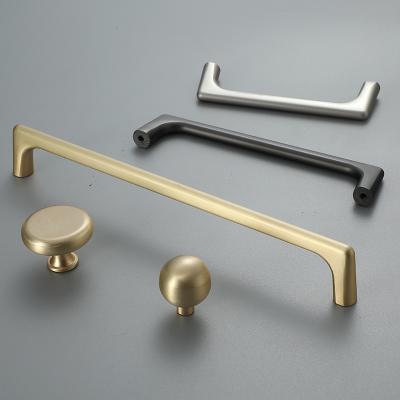 China Contemporary Zamak Polished Handle Pull Furniture Drawer Handles Cabinet Handle Cupboard Pull for sale