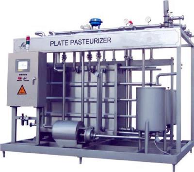 China Flaschenabfüllmaschine 10000 BPH Monoblock zu verkaufen