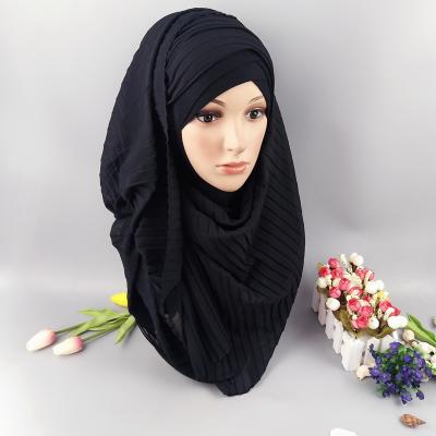 China Simple Dyed Fashion Chiffon Turkish Women Crinkle Muslim Hijab Scarf for sale