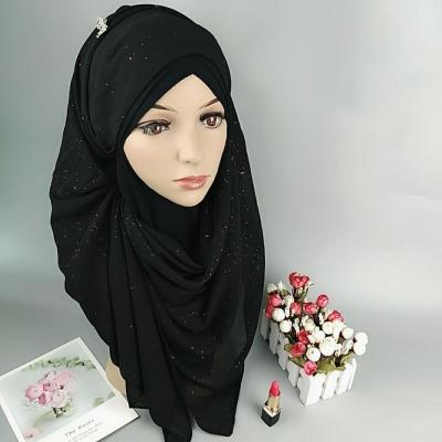 China Dubai Latest Simple Wholesale Fashion Shiny Tudung Scarf Women Hijab for sale