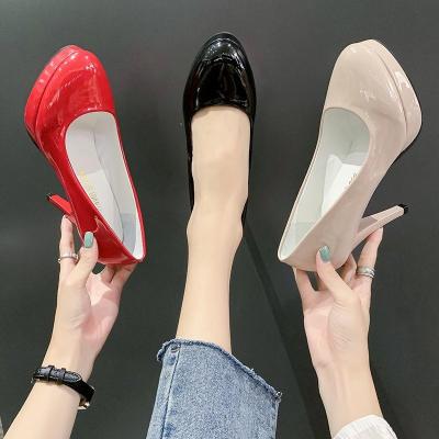 China Size Increasing Simple Office Shoes Ladies Waterproof Pump Stiletto High Heels for sale